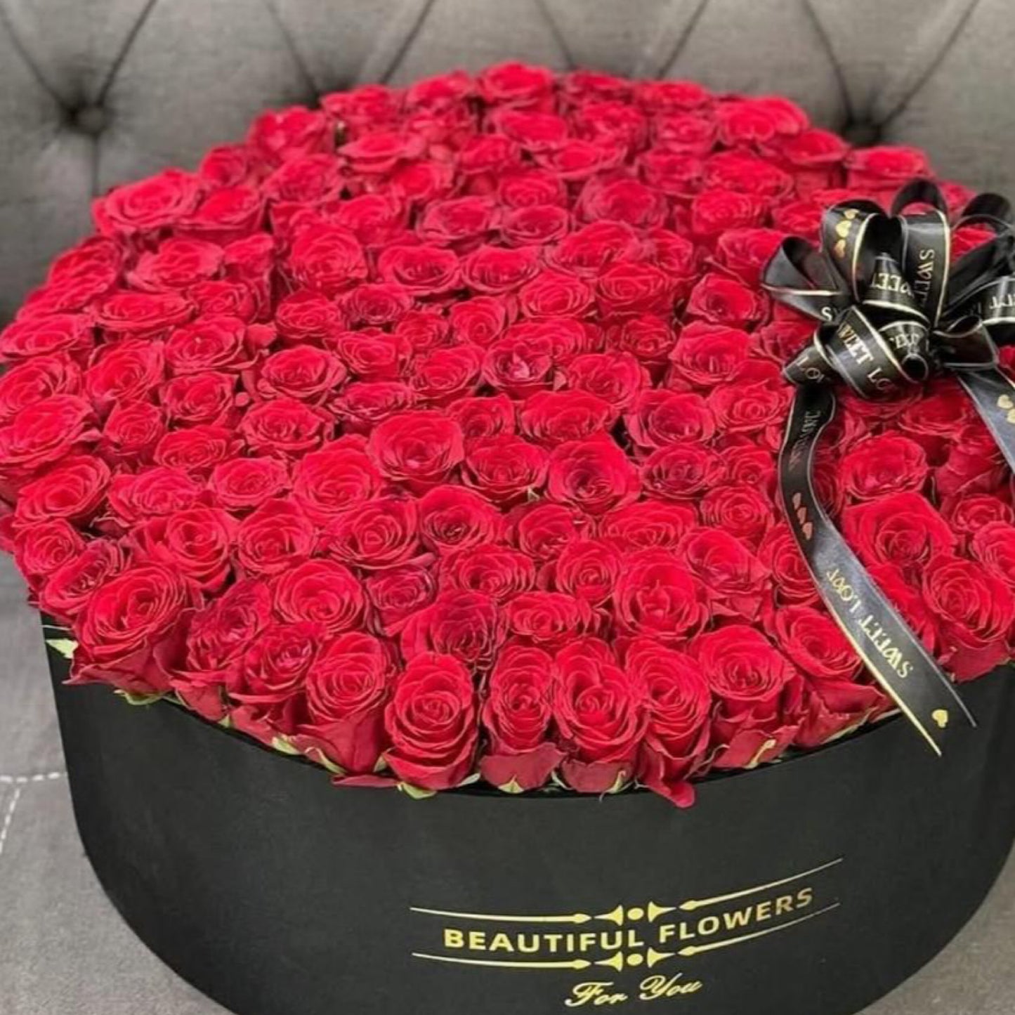 120 Luxury Red Roses in Large Black Box
