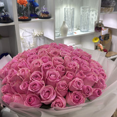 100 pink roses transparent wrap full view top-seller delivery Dubai Sharjah Flowerdxb