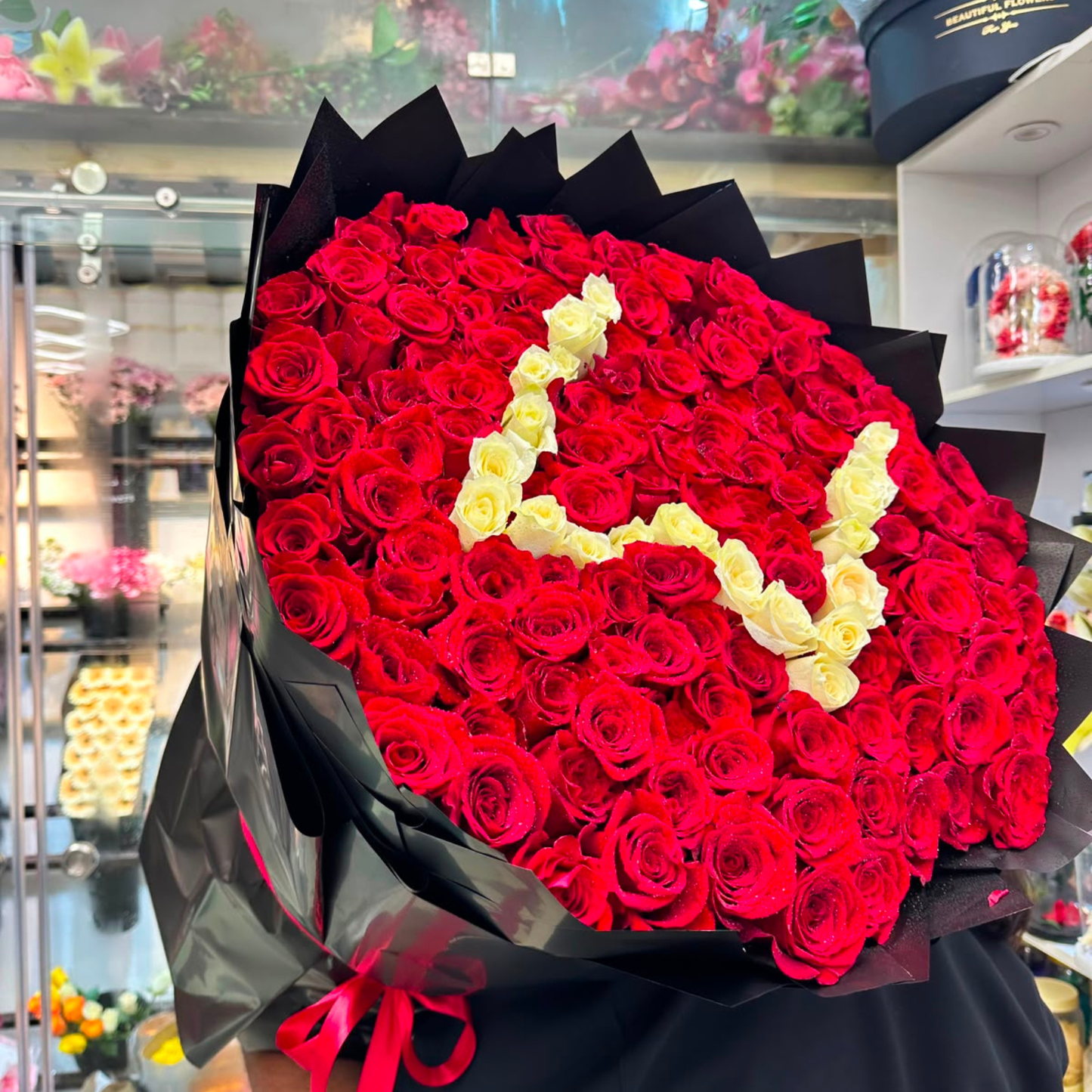 200 Roses with Custom Letters Personalised Luxury Bouquet | Dubai