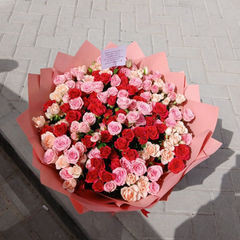 35 Mixed Color Baby Roses Bouquet Dubai | Fresh Rose Delivery