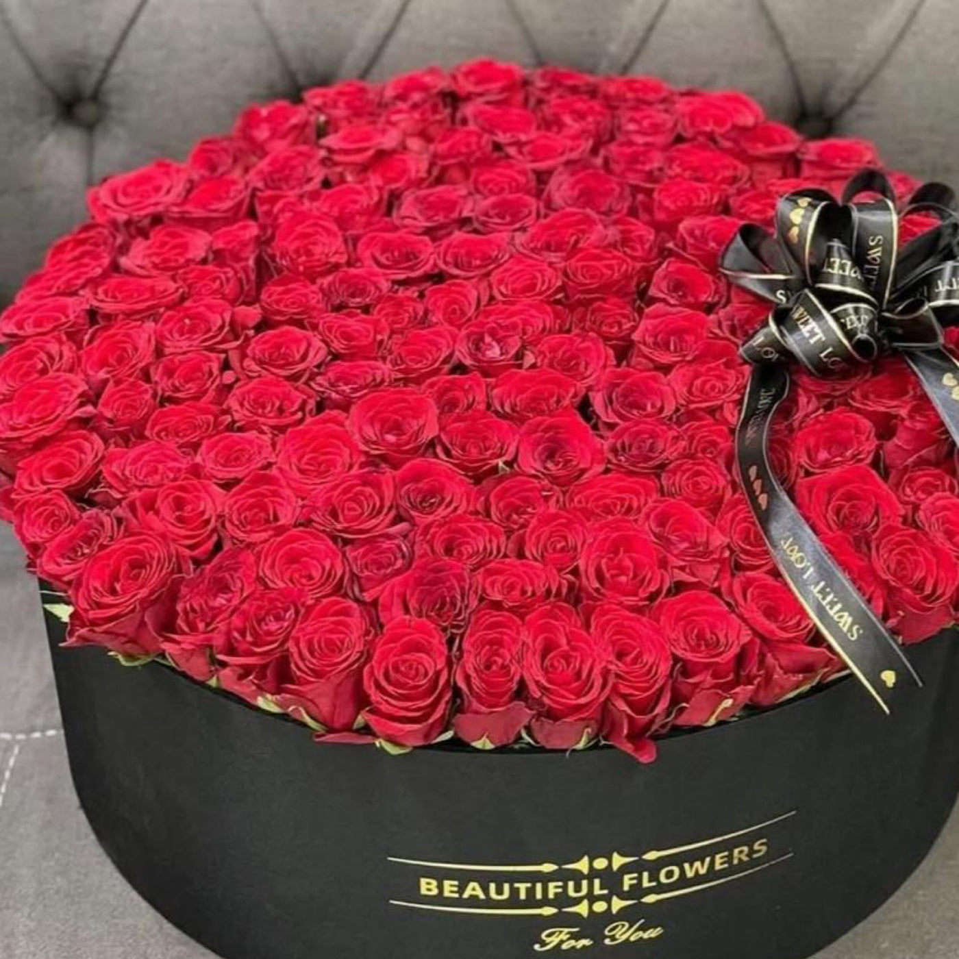 120 Luxury Red Roses in Large Black Box