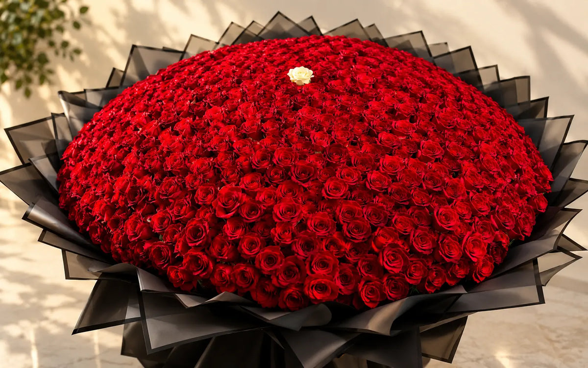 Premium flower bouquet by Flowerdxb