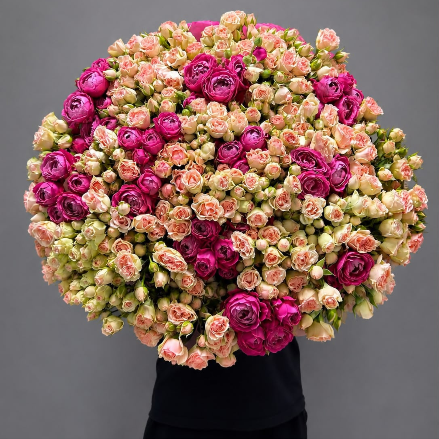100 Hot Pink & Peach Baby Roses – Grand Luxury Bouquet | Dubai Delivery