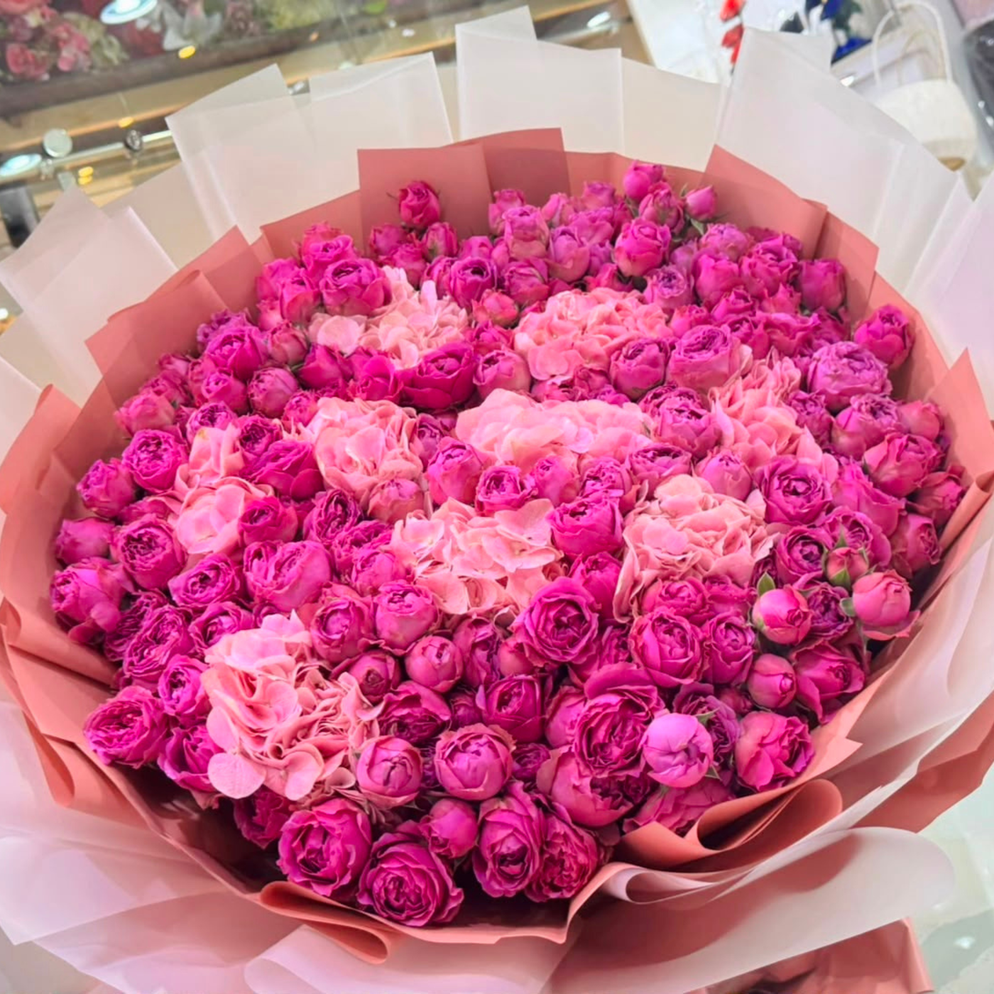 Purple Spray Roses & Pink Hydrangeas Bouquet Dubai